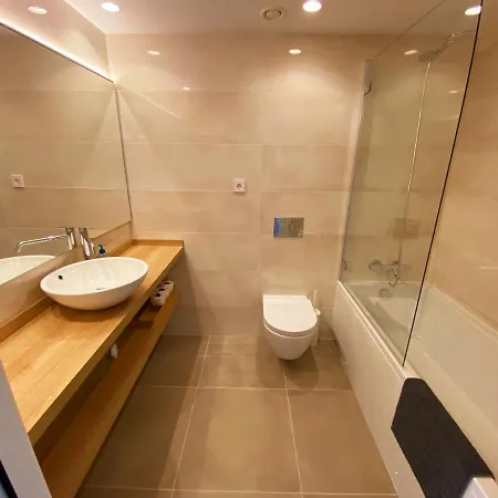 Nuevo, Equipado Y Decorado Con Estilo Apartment