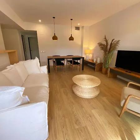 Nuevo, Equipado Y Decorado Con Estilo Apartment